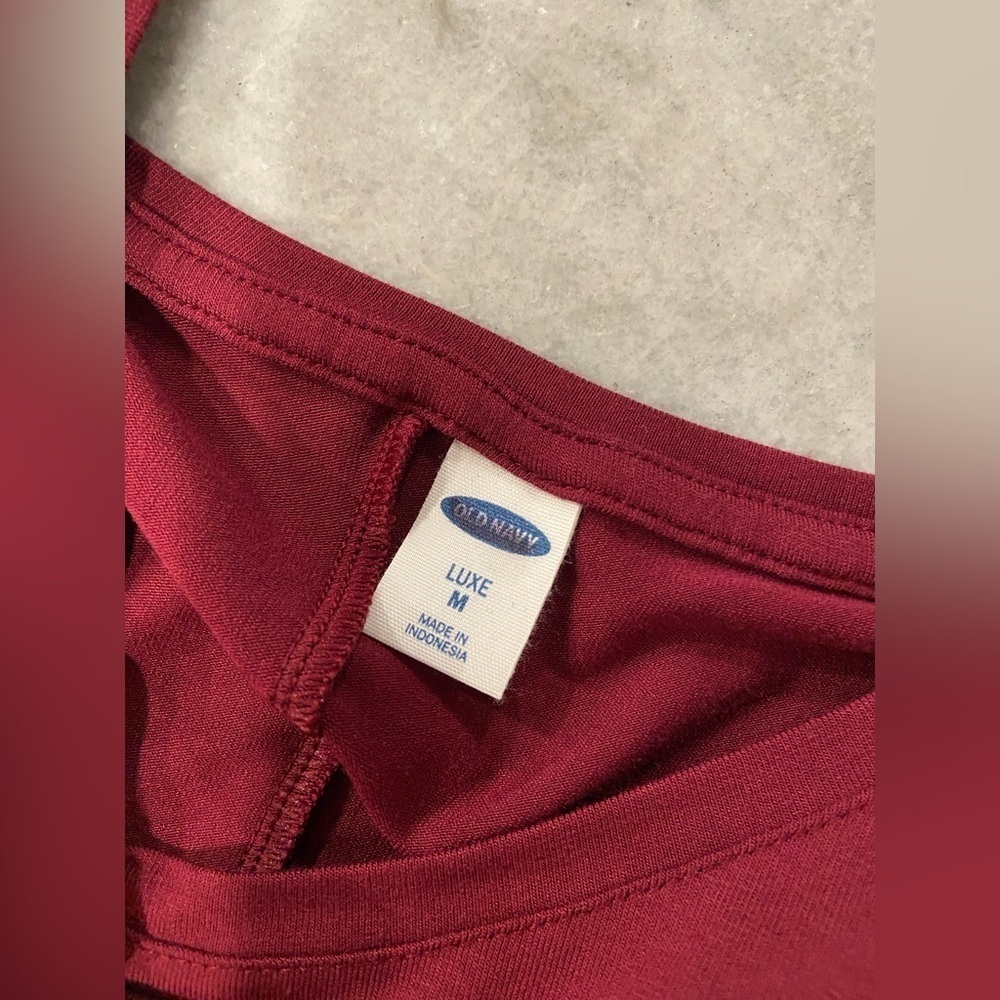 NWT Old Navy Luxe Size M Burgundy Scoop Neck Soft Flowy Stretch Tunic Tank Top - Picture 11 of 11